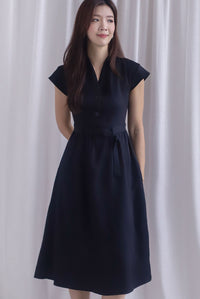 Madelyn Buttons Textured Dress In Black