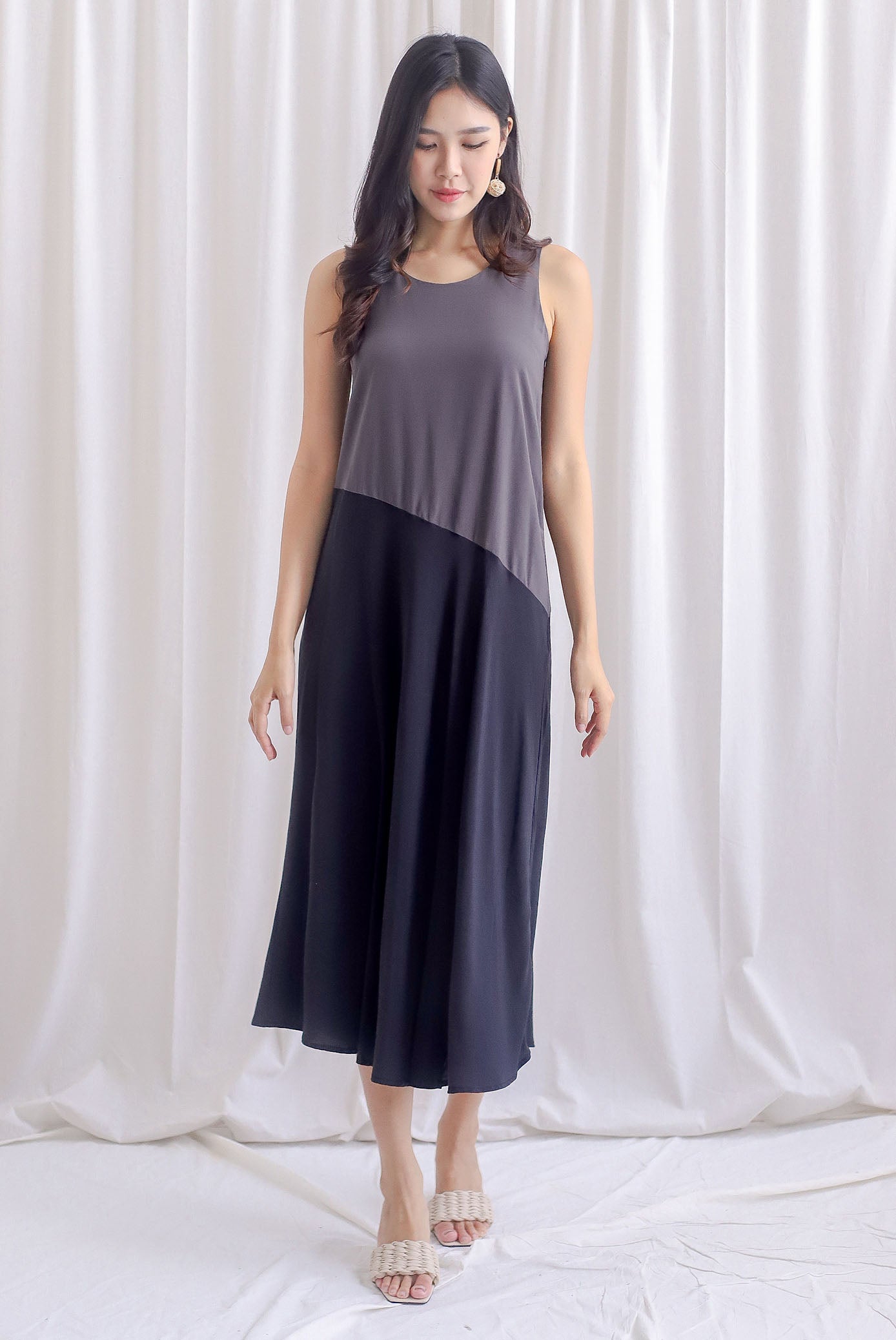 Plus size outlet trapeze maxi dress