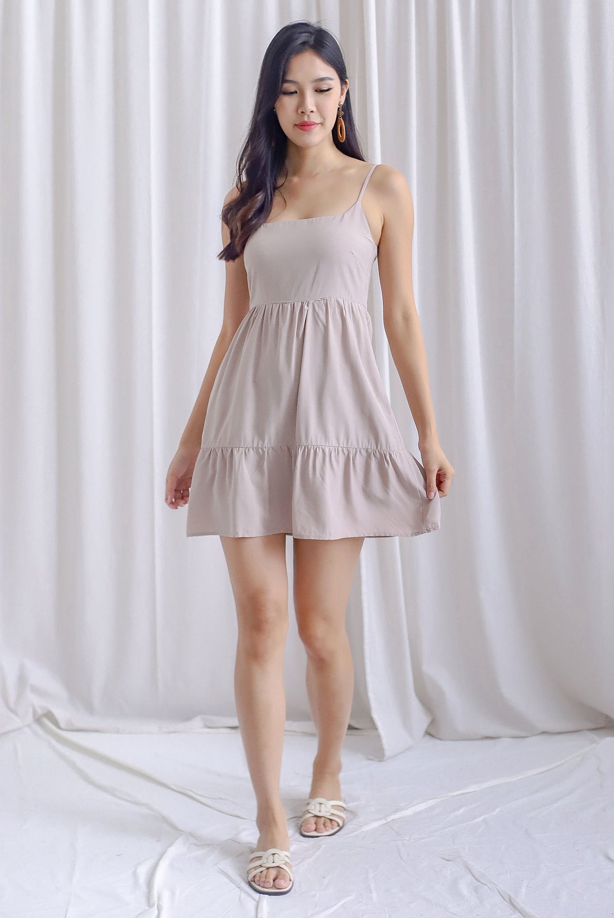 Sleeveless Gathered Tiered Maxi Dress – StylePantry
