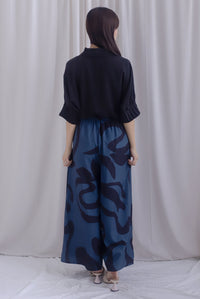 Memphis Printed Wide Culottes In Teal Black