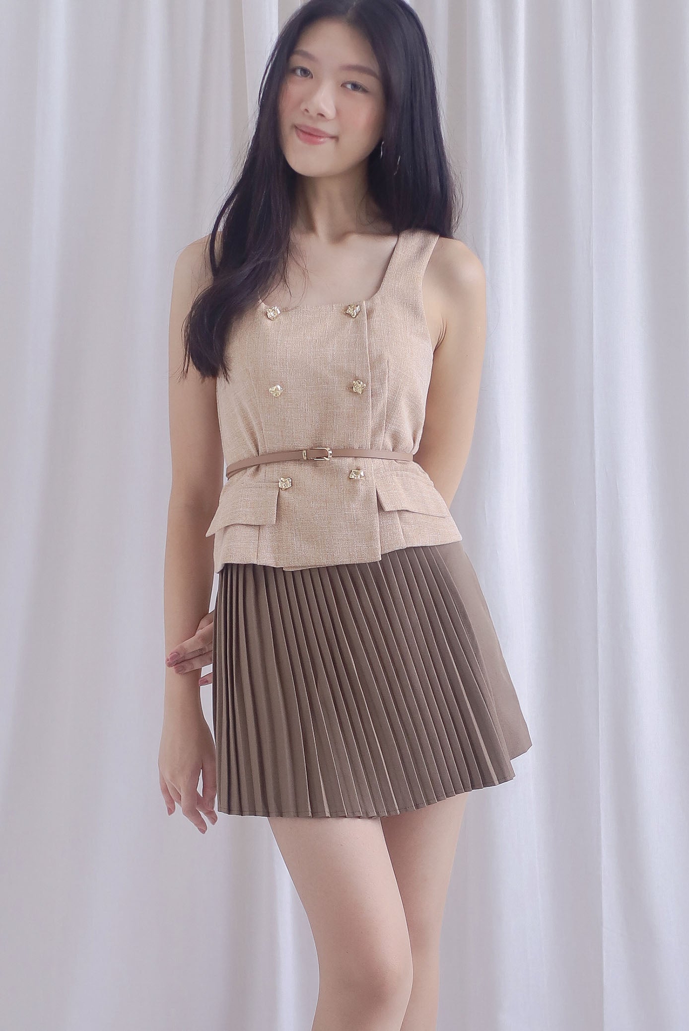 Mich Neatly Pleated Skorts In Camel