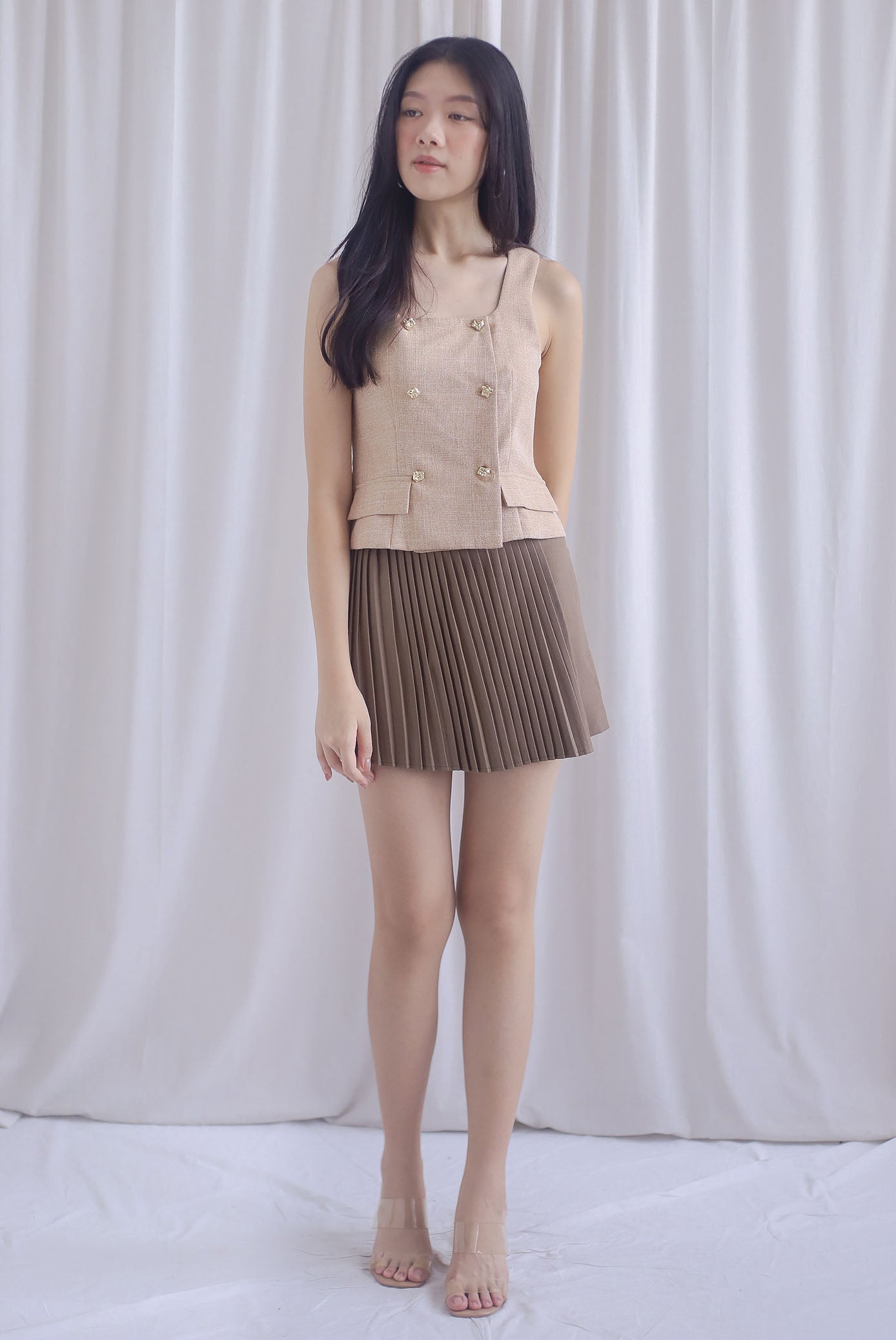 Mich Neatly Pleated Skorts In Camel