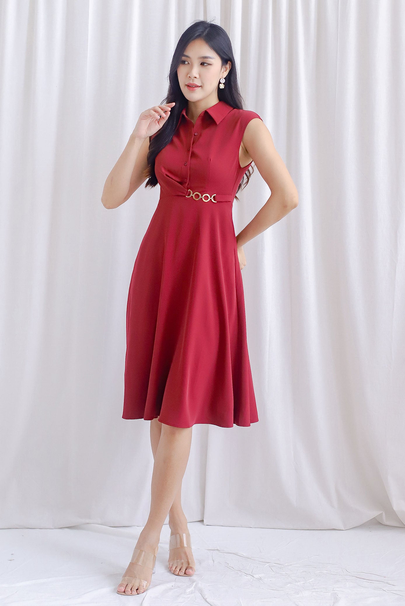 Mikayla Rings Chain Work Dress In Wine Red