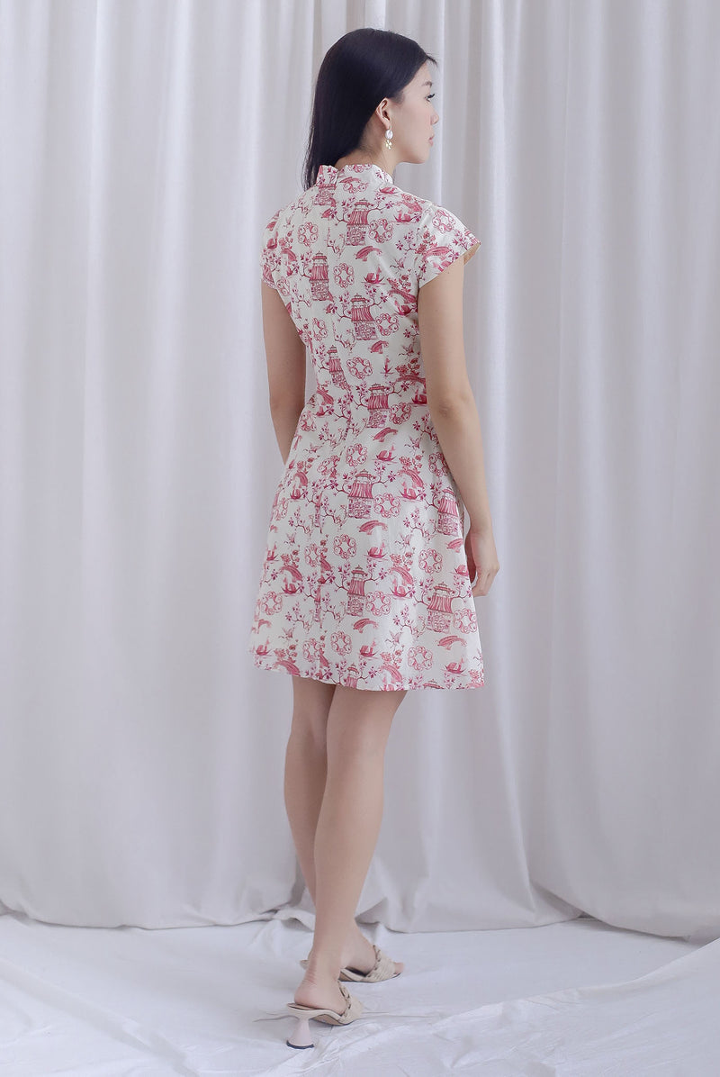 Mio Porcelain Oriental Collar Zip Waist Dress In Pink