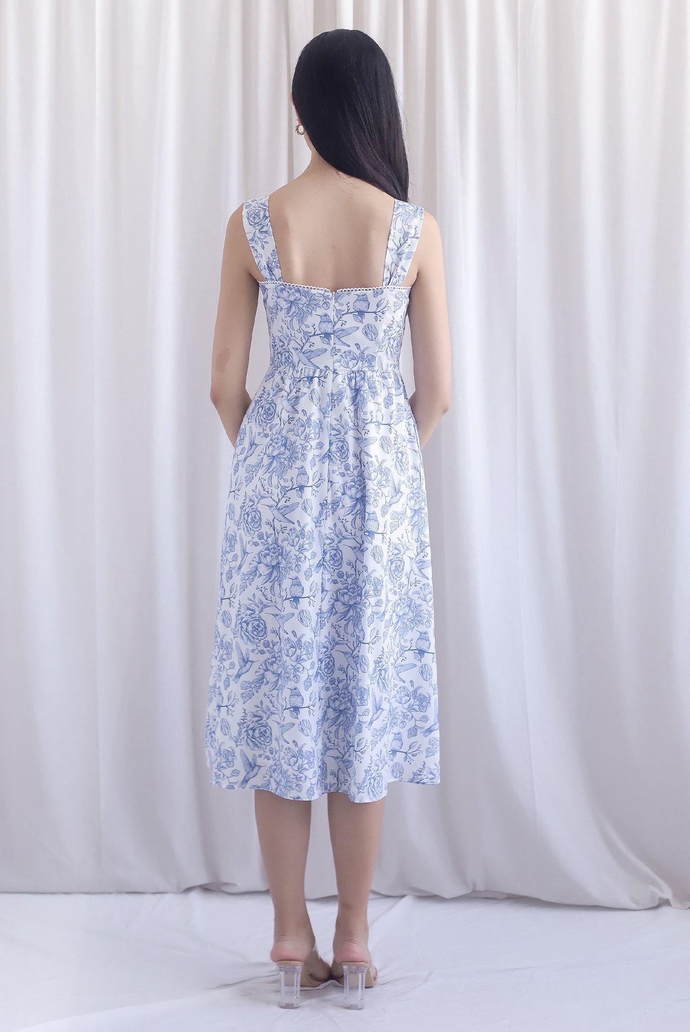 Mirabelle Porcelain Lattice Pintuck Midi Dress In Blue