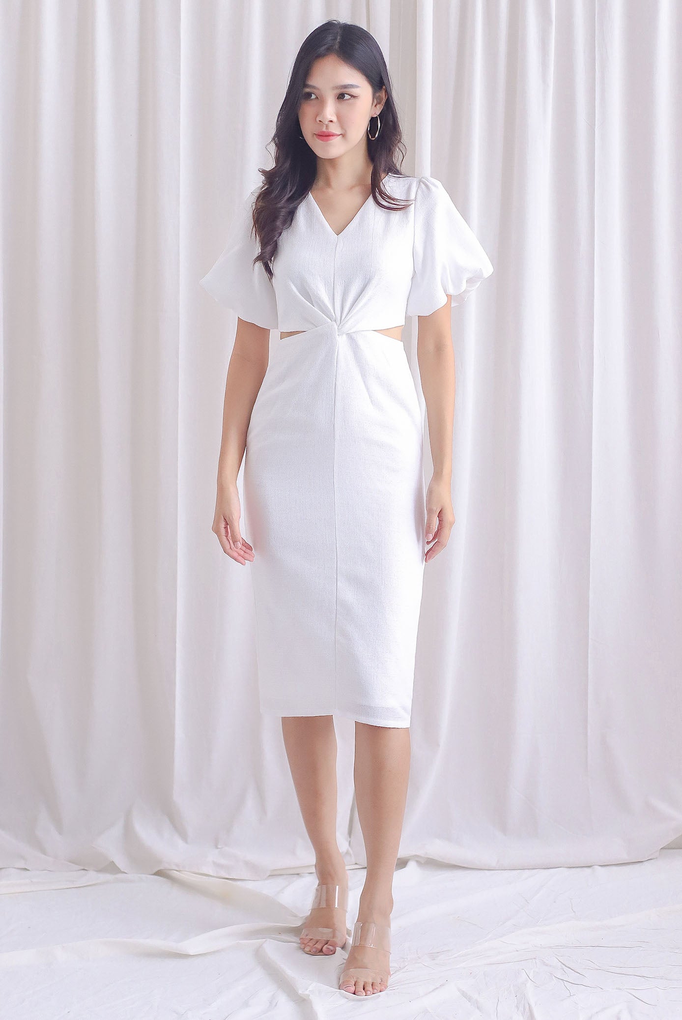 White midi dress sale with short sleeves