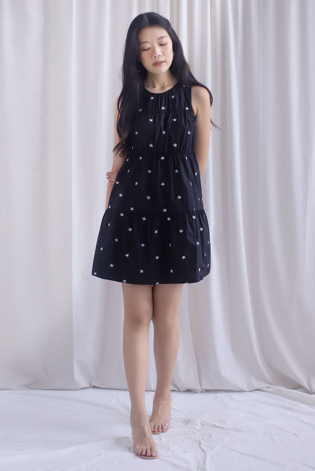 Omoiyari Star Embro Tier Babydoll Dress In Black