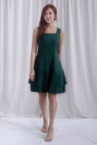 Paddington Double Pleat Tier Aline Dress In Forest Green