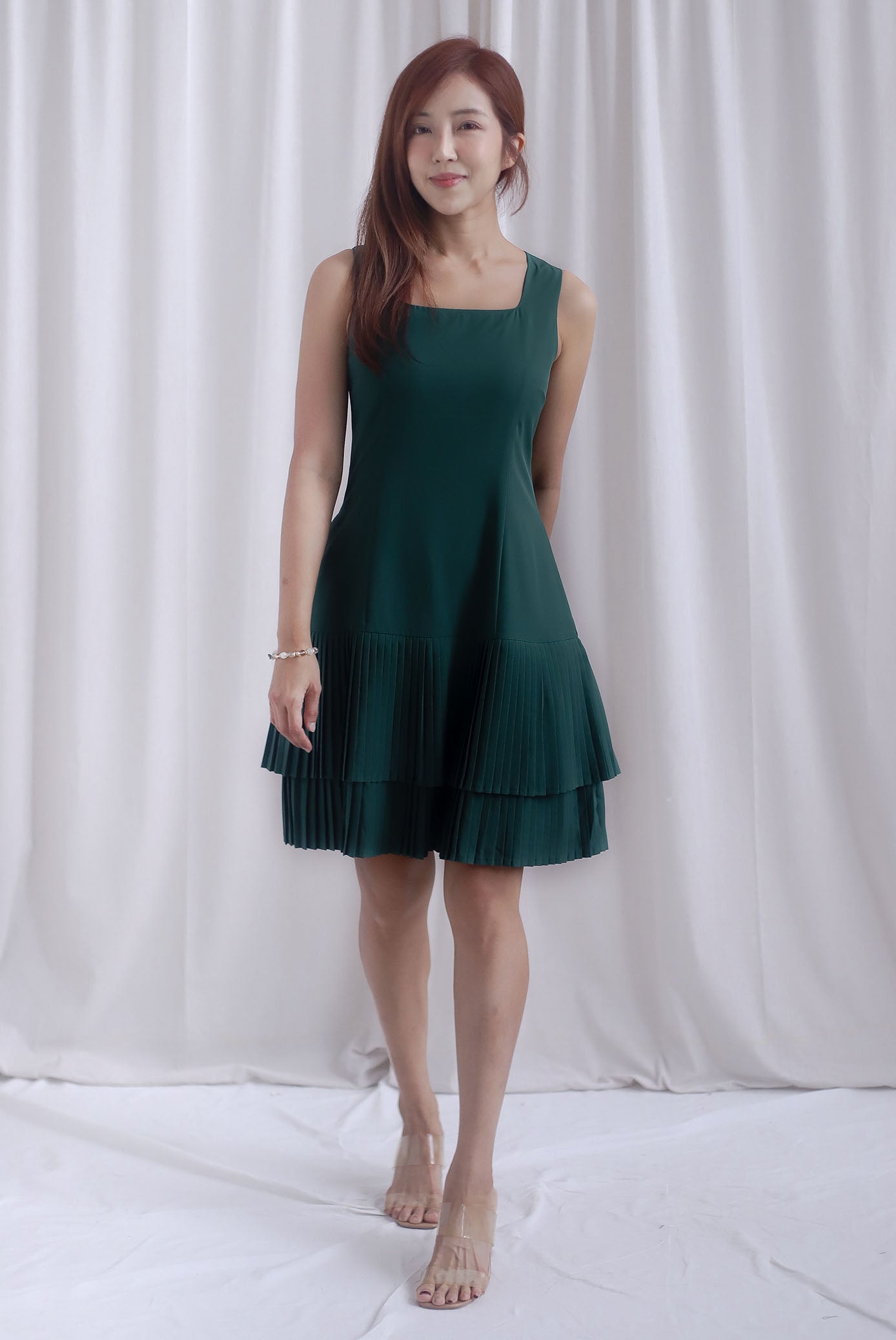 Paddington Double Pleat Tier Aline Dress In Forest Green