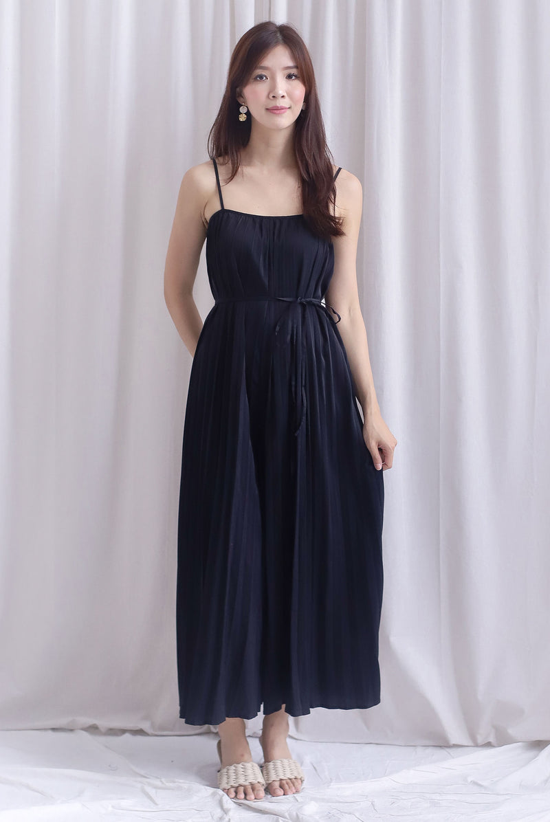 Penelope Multi Pleats Spag Jumpsuit In Black