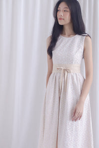 Primrose Two Ways Sleeve Lace Maxi Dress In White