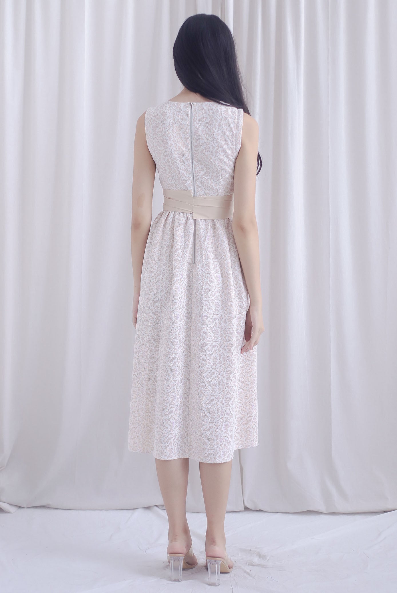 Primrose Two Ways Sleeve Lace Maxi Dress In White