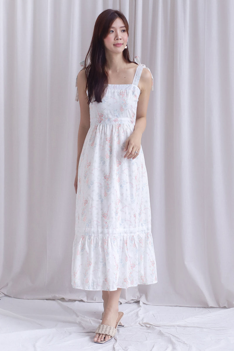 Ronnie Bow Strap Maxi Dress In Peach Floral