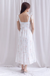 Ronnie Bow Strap Maxi Dress In Peach Floral