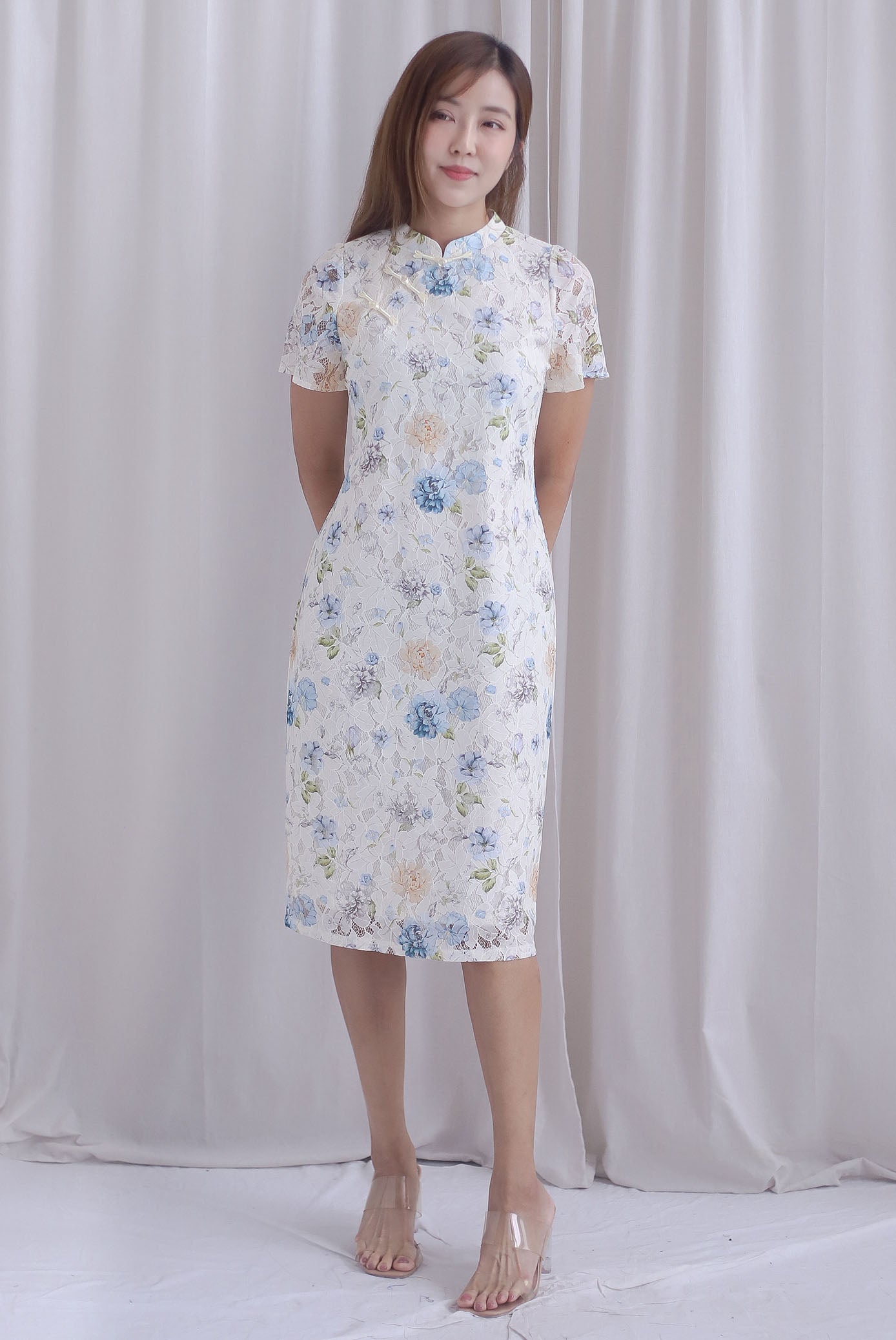 Rosette Oriental Garden Lace Cheong Sam Dress In Blue