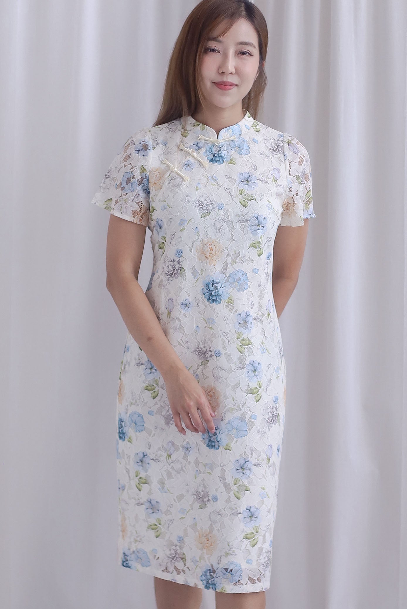 Rosette Oriental Garden Lace Cheong Sam Dress In Blue