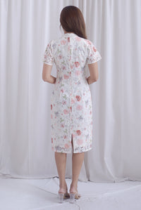 Rosette Oriental Garden Lace Cheong Sam Dress In Pink