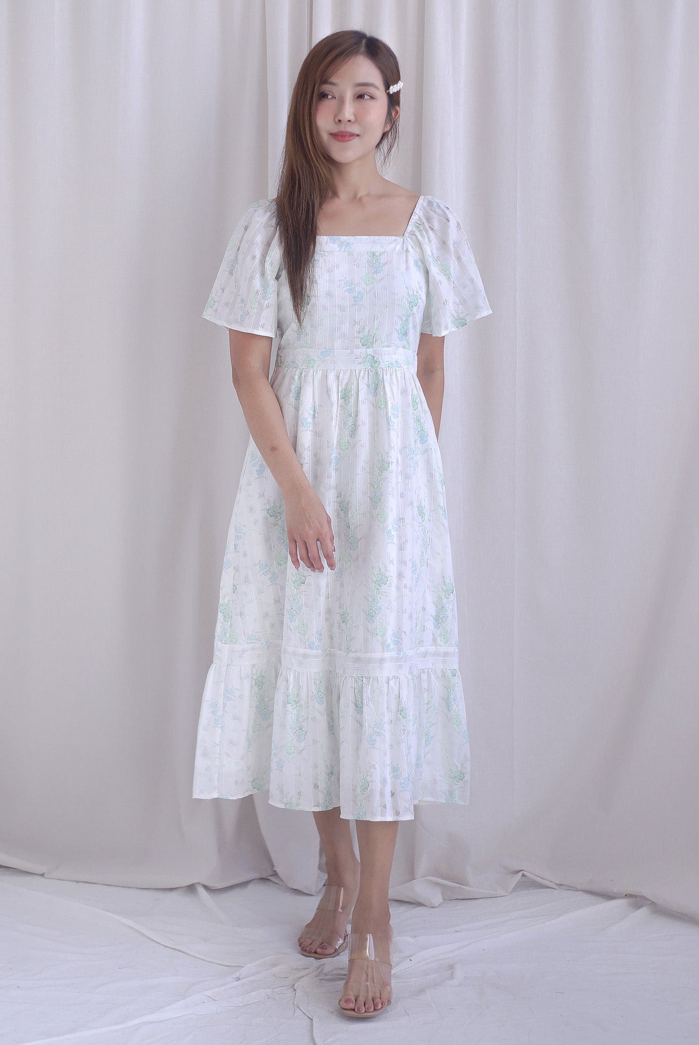 Satella Flutter Sleeves Lattice Floral Midi Dress In Green Floral