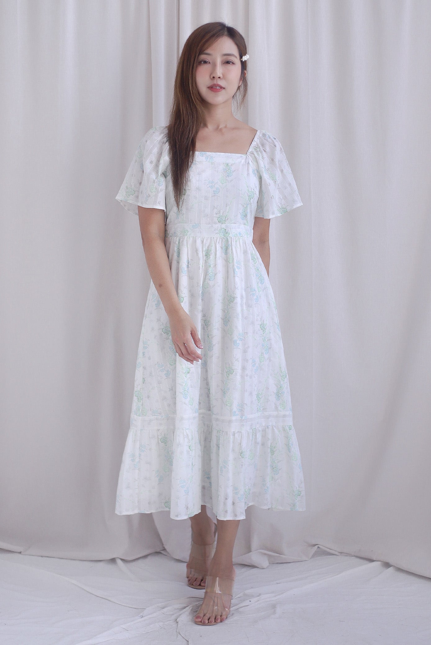 Satella Flutter Sleeves Lattice Floral Midi Dress In Green Floral