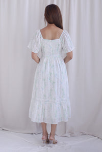 Satella Flutter Sleeves Lattice Floral Midi Dress In Green Floral