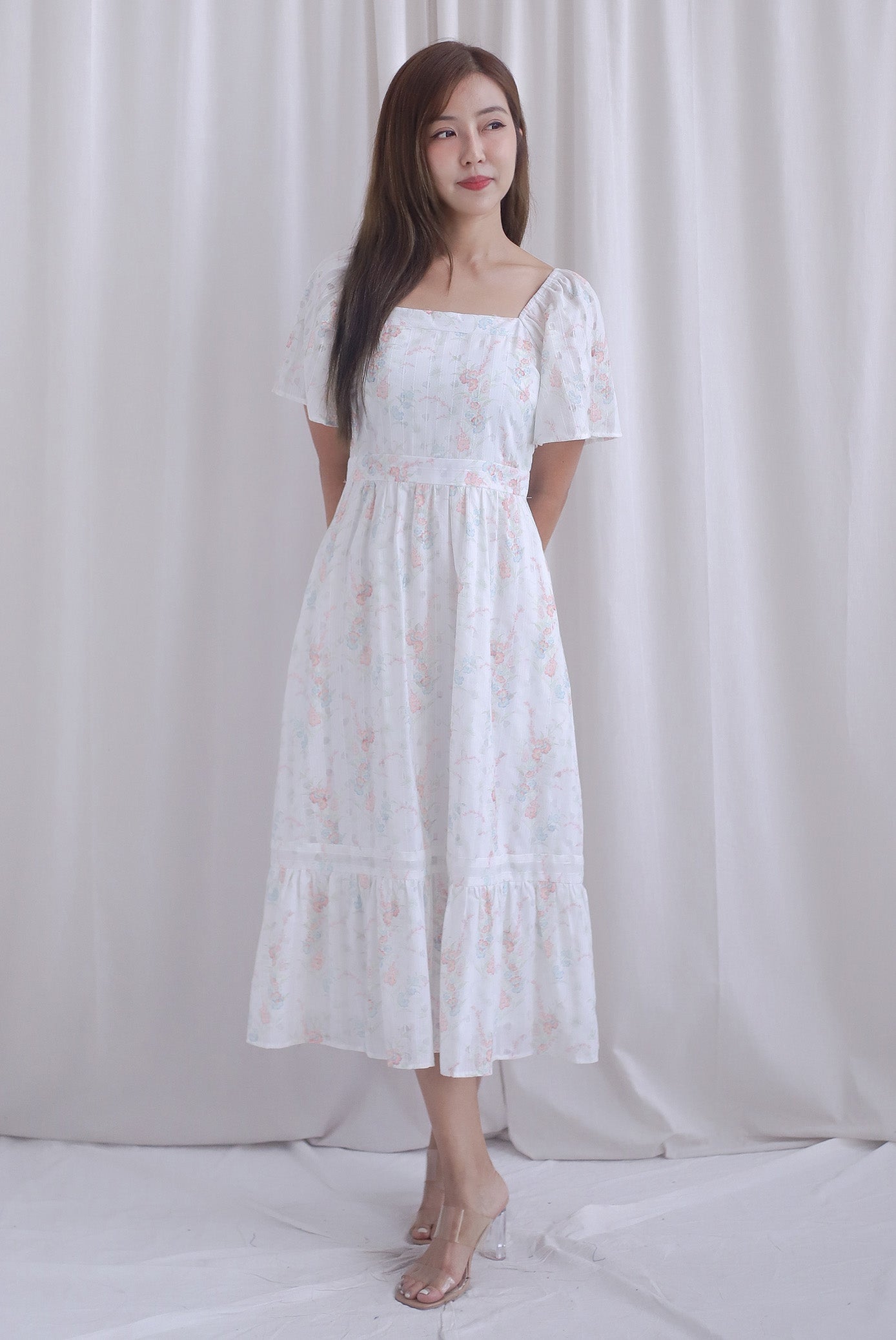 Satella Flutter Sleeves Lattice Floral Midi Dress In Peach Floral