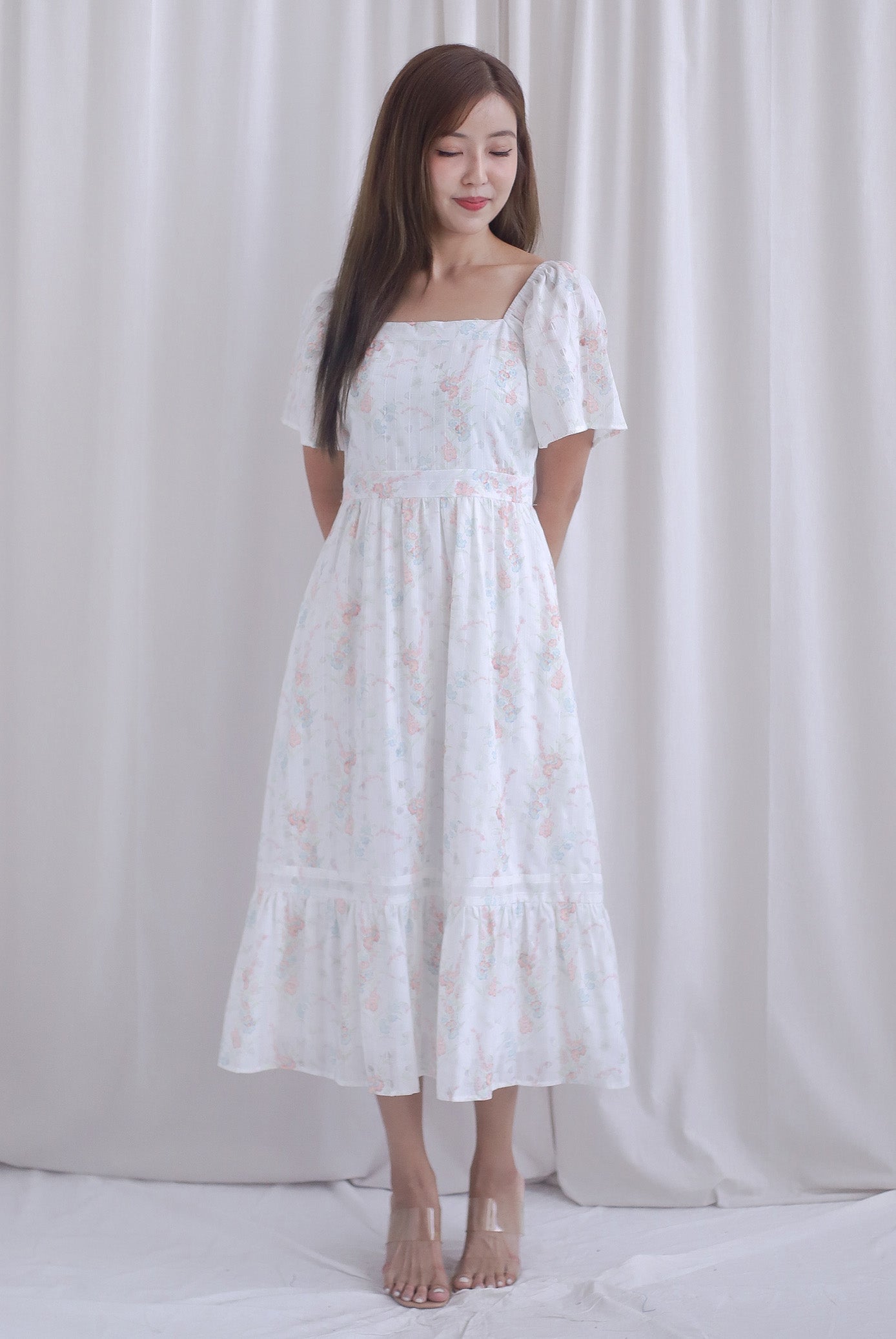 Satella Flutter Sleeves Lattice Floral Midi Dress In Peach Floral