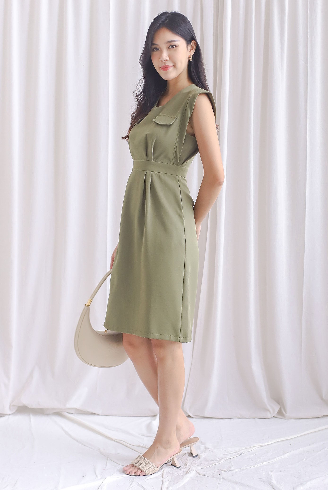 Shelly Utility Pocket Work Dress In Olive Green