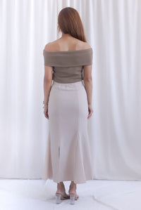 Sienna Off Shoulder Top In Taupe