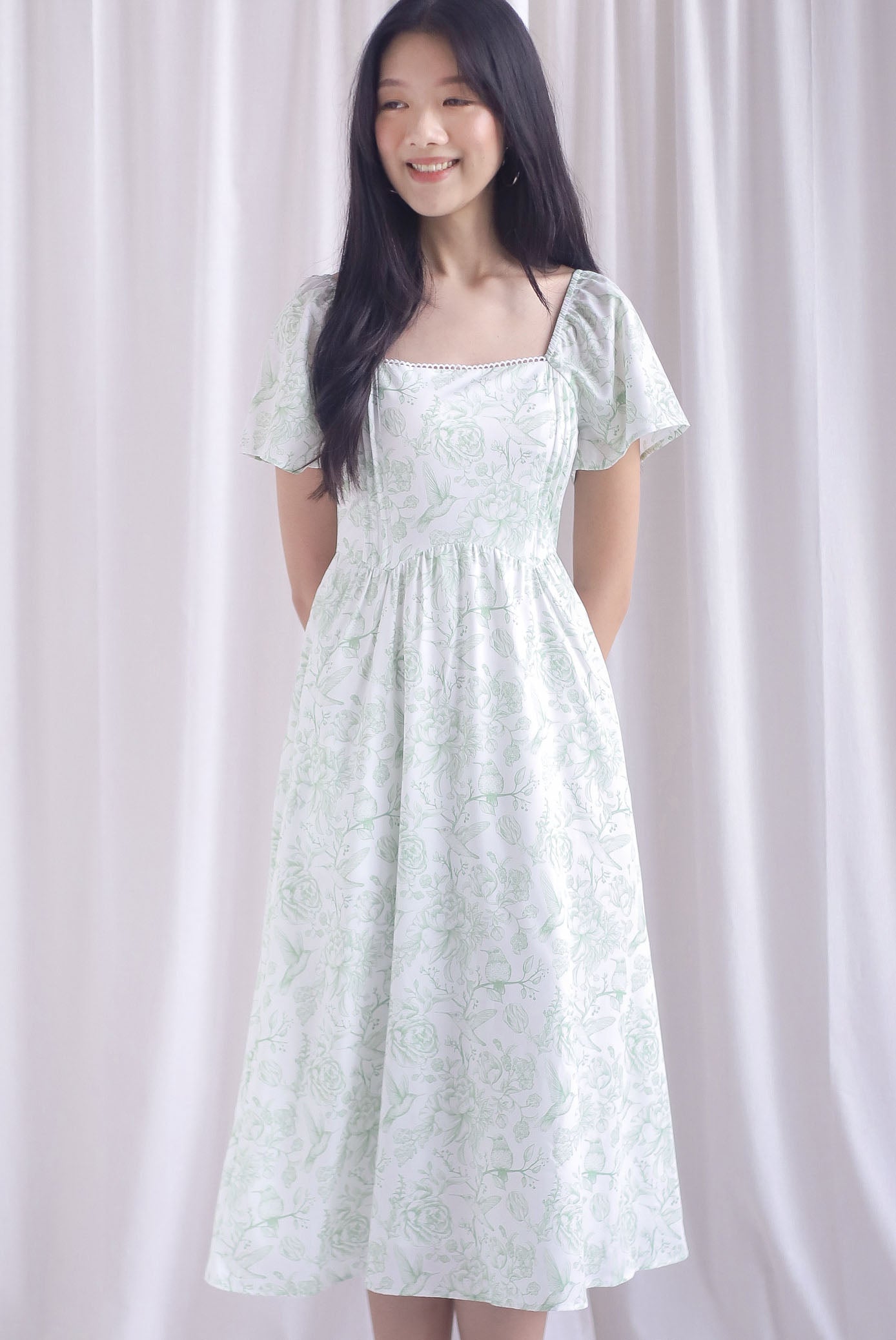 Solenes Porcelain Lattice Pintuck Sleeved Midi Dress In Green