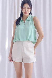 Sophia Balloon Zip Up Top In Mint