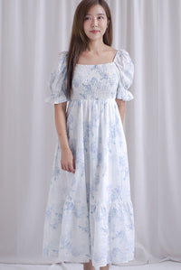 Spring Muse Puffy Sleeve Smocked Dress In Blue