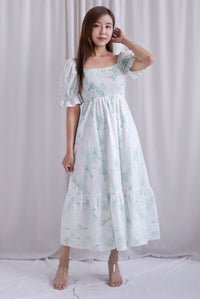 Spring Muse Puffy Sleeve Smocked Dress In Green