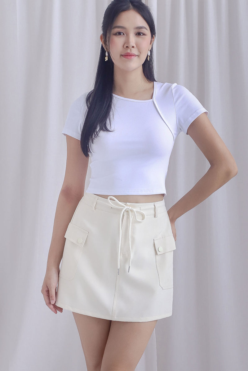Stevie Cargo Drawstring Skorts In Cream