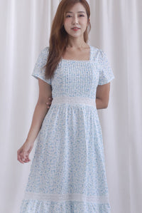 Summer Puffy Sleeves Lattice Pintuck Maxi Dress In Blue Floral