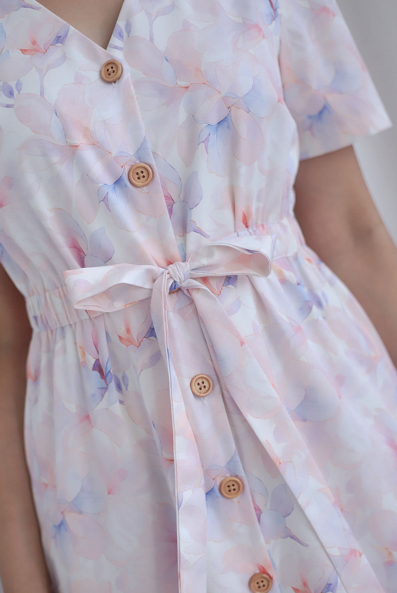 TDC Lovie Buttons Drawstring Dress In Misty Rose