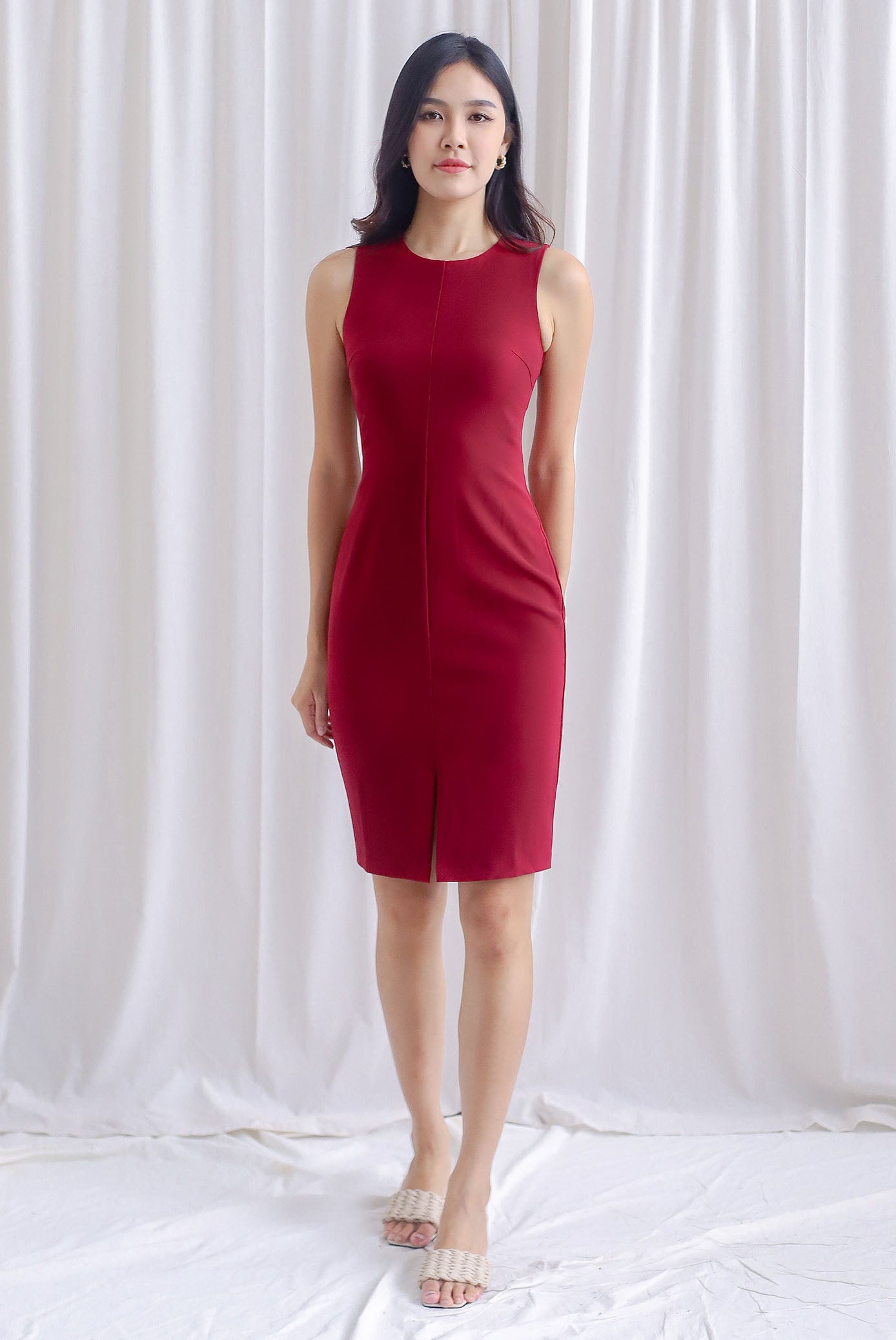 TDC Montrel Classic Work Dress In Berry Red