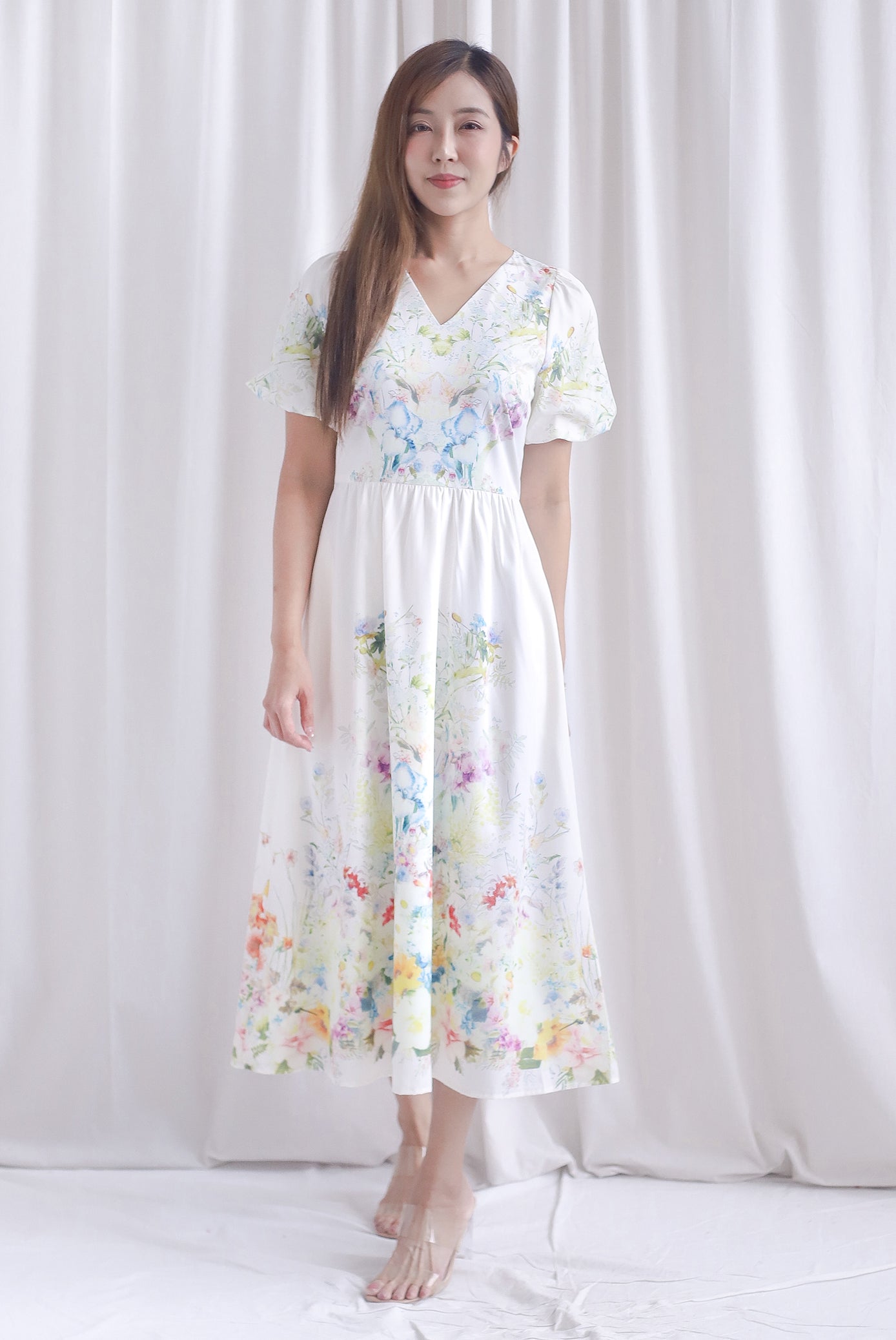 Tillie Placement Floral V Neck Midi Dress