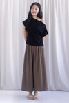 Vega Ribbed Wide Neck Top In Black