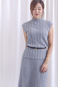 Victoria Weave Belt 3 Pcs Knit Set In Grey