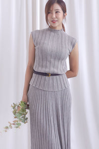 Victoria Weave Belt 3 Pcs Knit Set In Taupe