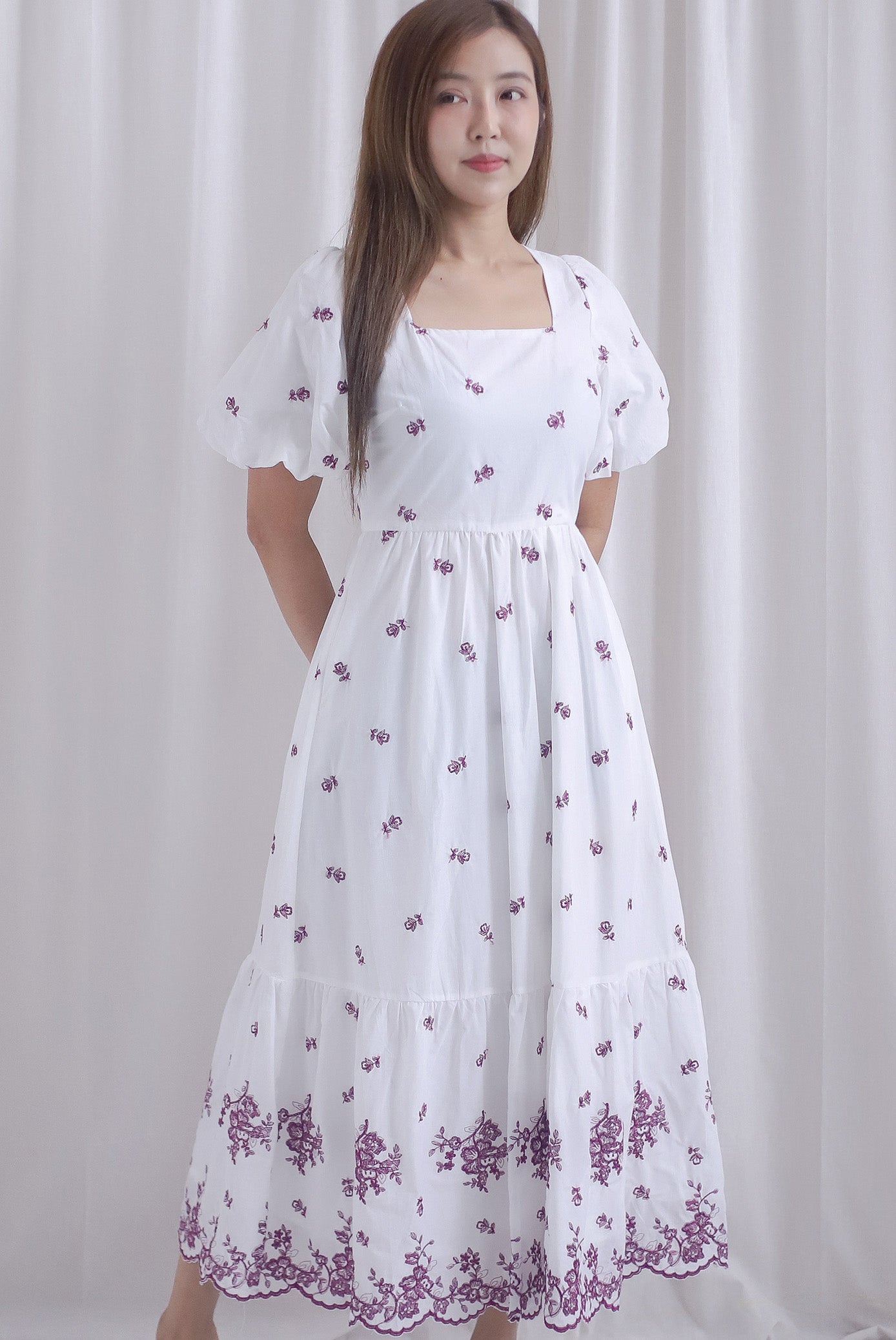 Violet Square Neck Embro Scallop Hem Maxi Dress In Mulberry