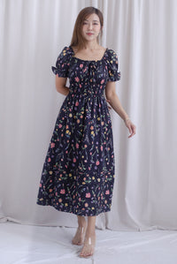 Whisper Frill Ruched Puffy Sleeve Pintuck Maxi Dress In Black Floral