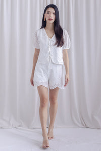 Willow Eyelet Ribbons Front Top