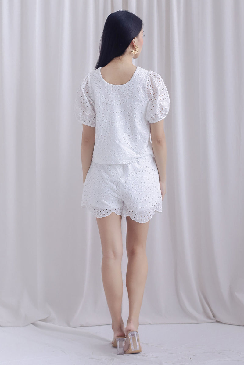 Willow Eyelet Ribbons Front Top