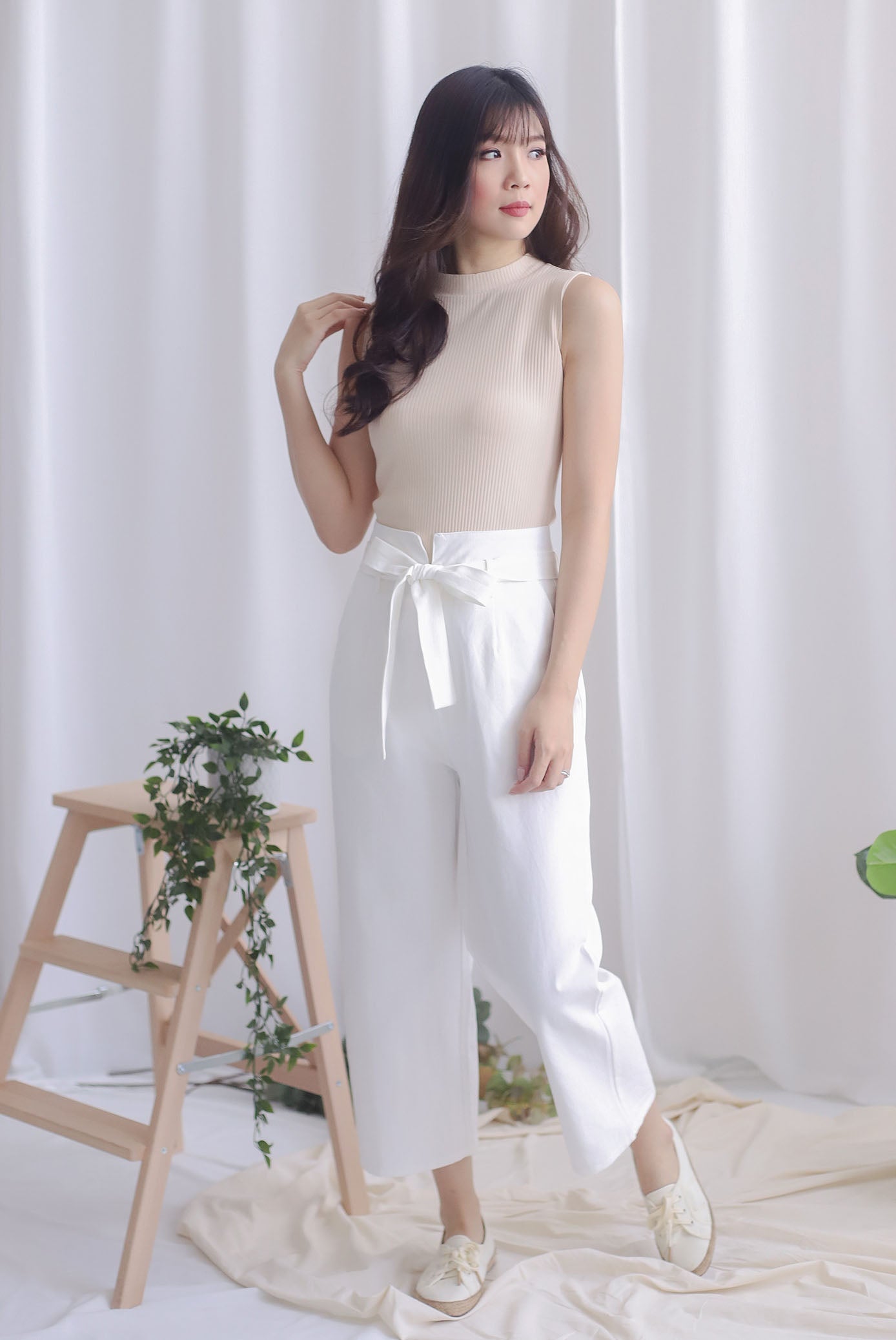 TDC Rei Linen Pants In White