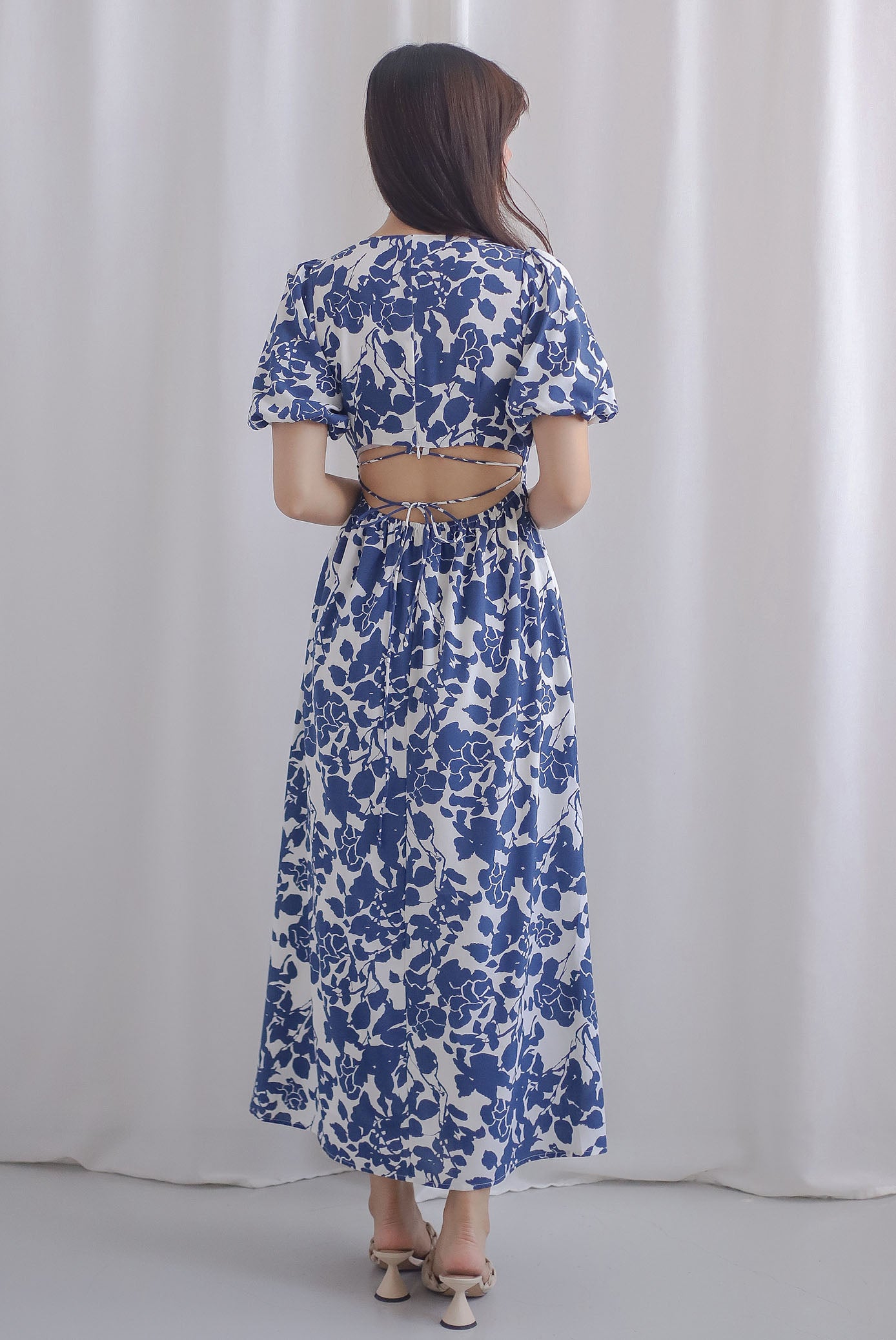 Restocked* Bayleigh Puffy Sleeve Square Neckline Tie Back Dress In Bl The Design Closets Restocked* Bayleigh Puffy Sleeve Square Neckline Tie Back Dress In Bl The Design Closets