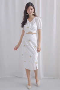 Belle Embro Crop Tie Up Top In White