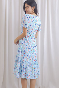 Blair Floral Flutter Sleeve Button Dress In Blue/Pink