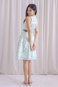 Bobbi Cut Out Waist Obi Sash Dress In Sage