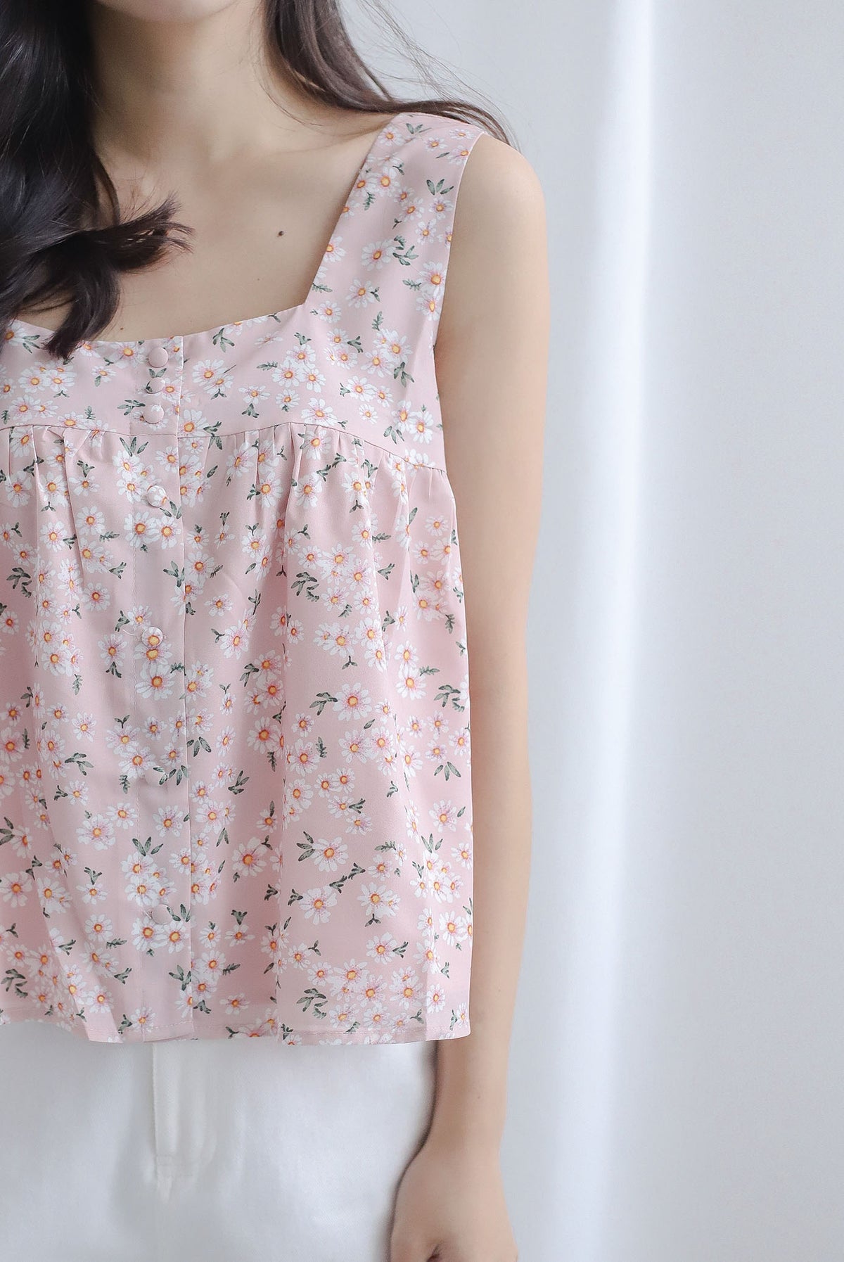Brettin Floral Babydoll Buttons Top In Pink